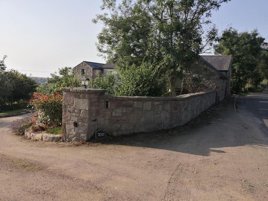 Converted Cattle Barn Overlooking Strangford Lough Newtownards Exterior photo